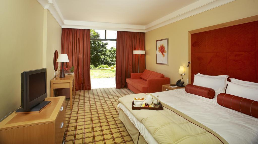 Soho Hotel & Casino At Sun City Pokoj fotografie